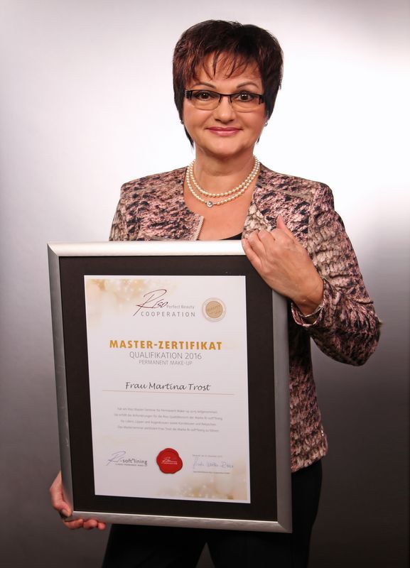 Master Zertifikat 2016 für Permanent Make-up